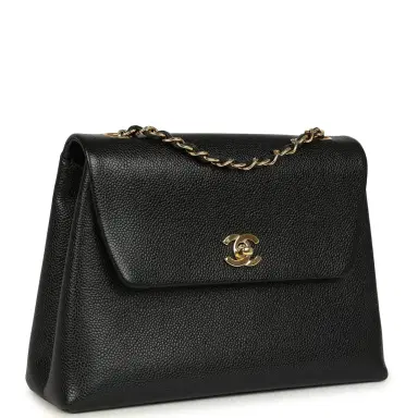 Chanel Vintage Chanel Medium Shoulder Bag Black Caviar Gold Hardware | Thumbnail 2 Chanel Vintage Chanel Medium Shoulder Bag Black Caviar Gold Hardware | Thumbnail 2