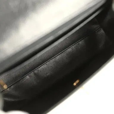 Chanel Vintage Chanel Medium Shoulder Bag Black Caviar Gold Hardware | Thumbnail 8 Chanel Vintage Chanel Medium Shoulder Bag Black Caviar Gold Hardware | Thumbnail 8