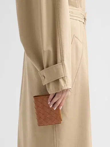 Bottega Veneta Women's Intrecciato Leather Bifold Wallet - Tannin Gold | Thumbnail 2 Bottega Veneta Women's Intrecciato Leather Bifold Wallet - Tannin Gold | Thumbnail 2