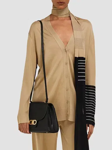 FERRAGAMO Women's Double Gancini Leather Top Handle Bag - Nero | Thumbnail 8 FERRAGAMO Women's Double Gancini Leather Top Handle Bag - Nero | Thumbnail 8
