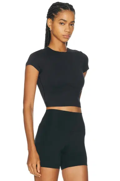NikeSKIMS Matte Corset Short Sleeve Crop Top | Thumbnail 2 NikeSKIMS Matte Corset Short Sleeve Crop Top | Thumbnail 2
