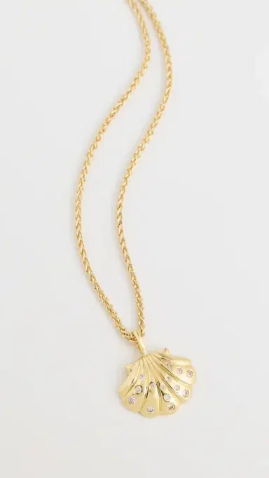 SHASHI Gold Scallop Necklace Gold One Size | Thumbnail 2 SHASHI Gold Scallop Necklace Gold One Size | Thumbnail 2