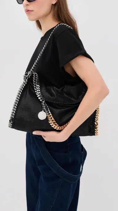 Stella McCartney Falabella Shaggy Deer 3-Chain Tote Bag Black One Size | Thumbnail 4 Stella McCartney Falabella Shaggy Deer 3-Chain Tote Bag Black One Size | Thumbnail 4