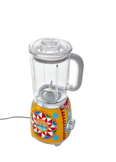 Smeg Dolce & Gabbana x SMEG Blender | Thumbnail 1 Smeg Dolce & Gabbana x SMEG Blender | Thumbnail 1