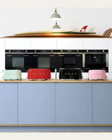 Smeg Retro 4-Slice Toaster | Thumbnail 2 Smeg Retro 4-Slice Toaster | Thumbnail 2