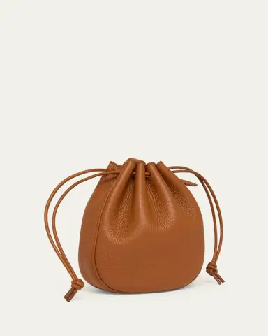 Valentino Garavani Men's Medium Drawstring Shoulder Bag in Grained Leather | Thumbnail 3 Valentino Garavani Men's Medium Drawstring Shoulder Bag in Grained Leather | Thumbnail 3