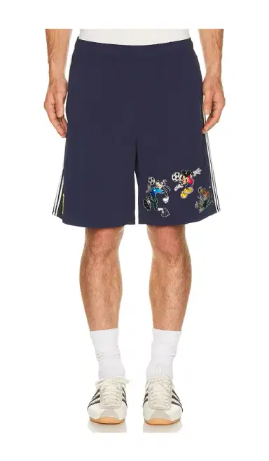 adidas Originals x Brain Dead x Disney Short | Thumbnail 7 adidas Originals x Brain Dead x Disney Short | Thumbnail 7