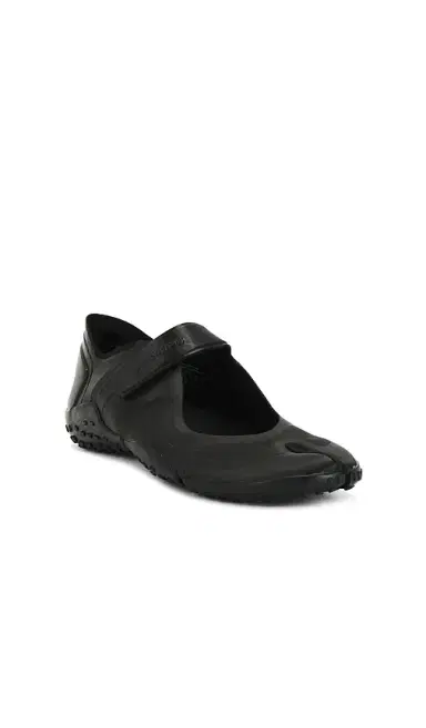 NikeSKIMS Rift Satin Sneaker | Thumbnail 1 NikeSKIMS Rift Satin Sneaker | Thumbnail 1