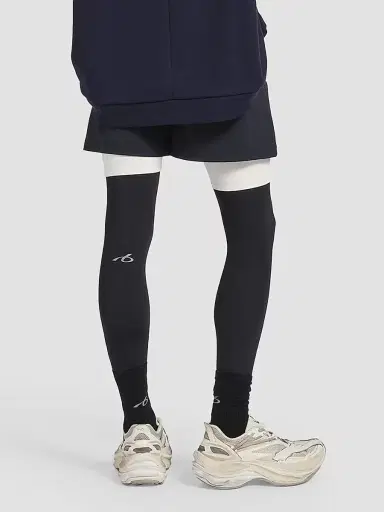 Balenciaga Men's Techwear Shorts - Navy White | Thumbnail 3 Balenciaga Men's Techwear Shorts - Navy White | Thumbnail 3