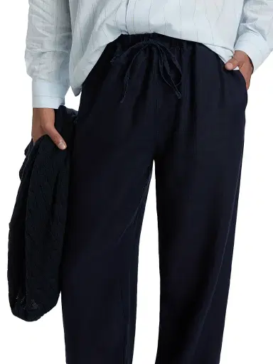 FRAME Men's Linen Drawstring Straight-Leg Pants - Rinse | Thumbnail 6 FRAME Men's Linen Drawstring Straight-Leg Pants - Rinse | Thumbnail 6