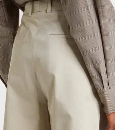 The Frankie Shop Marfa pleated cotton Bermuda shorts | Thumbnail 4 The Frankie Shop Marfa pleated cotton Bermuda shorts | Thumbnail 4