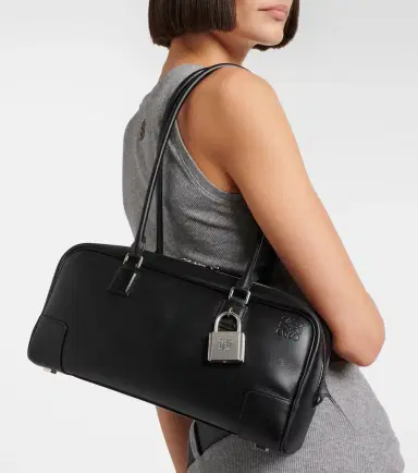Loewe Amazona 31 leather shoulder bag | Thumbnail 5 Loewe Amazona 31 leather shoulder bag | Thumbnail 5