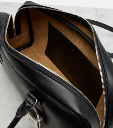 Loewe Amazona 31 leather shoulder bag | Thumbnail 6 Loewe Amazona 31 leather shoulder bag | Thumbnail 6