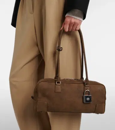 Loewe Amazona 31 leather shoulder bag | Thumbnail 3 Loewe Amazona 31 leather shoulder bag | Thumbnail 3