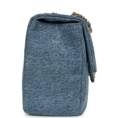 Chanel Chanel Maxi "Souplissimo" Small Flap Bag Blue Denim Gold Hardware | Thumbnail 3 Chanel Chanel Maxi "Souplissimo" Small Flap Bag Blue Denim Gold Hardware | Thumbnail 3