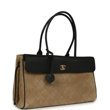 Chanel Chanel Medium "Urban Essential" East West Shopping Tote Black Grained Calfskin and Beige Suede Gold Hardware | Thumbnail 2 Chanel Chanel Medium "Urban Essential" East West Shopping Tote Black Grained Calfskin and Beige Suede Gold Hardware | Thumbnail 2