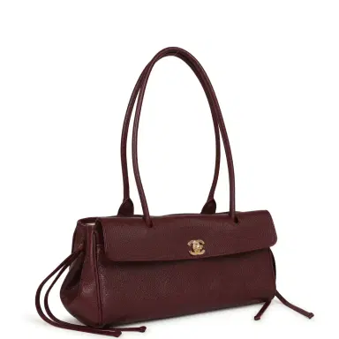 Chanel Chanel Small "Urban Essential" East West Shopping Tote Dark Burgundy Caviar Gold Hardware | Thumbnail 2 Chanel Chanel Small "Urban Essential" East West Shopping Tote Dark Burgundy Caviar Gold Hardware | Thumbnail 2