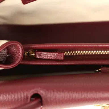 Chanel Chanel Small "Urban Essential" East West Shopping Tote Dark Burgundy Caviar Gold Hardware | Thumbnail 8 Chanel Chanel Small "Urban Essential" East West Shopping Tote Dark Burgundy Caviar Gold Hardware | Thumbnail 8
