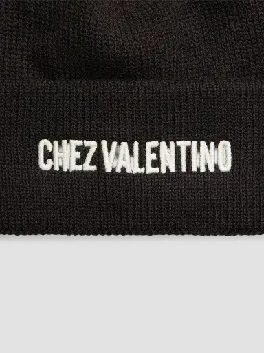 Valentino Garavani Men's Knitted Wool Beanie - Black | Thumbnail 5 Valentino Garavani Men's Knitted Wool Beanie - Black | Thumbnail 5