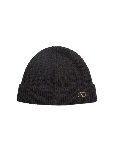 Valentino Garavani Men's VLogo Signature Knitted Cashmere Beanie - Black | Thumbnail 1 Valentino Garavani Men's VLogo Signature Knitted Cashmere Beanie - Black | Thumbnail 1