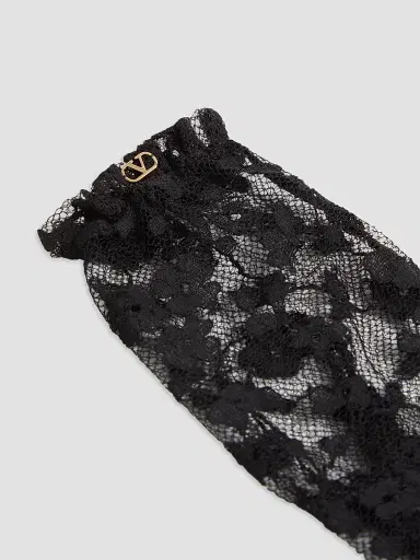 Valentino Garavani Women's VLogo Signature Lace Gloves - Black Gold - Size 6 | Thumbnail 3 Valentino Garavani Women's VLogo Signature Lace Gloves - Black Gold - Size 6 | Thumbnail 3