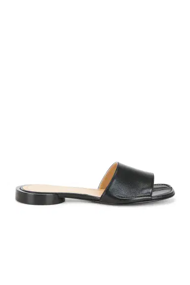 Maison Margiela Tabi Flat Sandal | Thumbnail 2 Maison Margiela Tabi Flat Sandal | Thumbnail 2