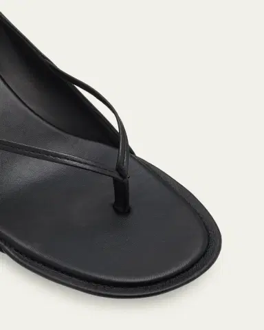 Jacquemus 45mm Les Infradit Leather Thong Sandals | Thumbnail 5 Jacquemus 45mm Les Infradit Leather Thong Sandals | Thumbnail 5