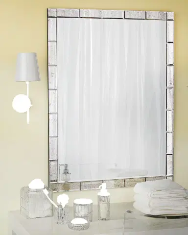 Visual Comfort Signature Bryant Bath Sconce By Thomas O 'Brien | Thumbnail 3 Visual Comfort Signature Bryant Bath Sconce By Thomas O 'Brien | Thumbnail 3