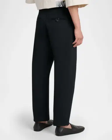 Jacquemus Men's Le Pantalon Cropped Curved-Leg Trousers | Thumbnail 2 Jacquemus Men's Le Pantalon Cropped Curved-Leg Trousers | Thumbnail 2