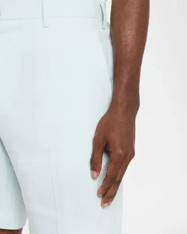 Theory Men's Organic Linen Classic Fit Shorts | Thumbnail 5 Theory Men's Organic Linen Classic Fit Shorts | Thumbnail 5