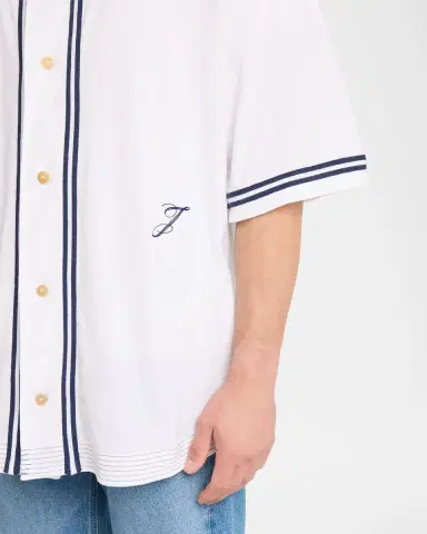 Jacquemus Men's La Chemise Cotton and Hemp Baseball Shirt | Thumbnail 4 Jacquemus Men's La Chemise Cotton and Hemp Baseball Shirt | Thumbnail 4