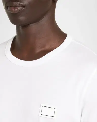 Dolce & Gabbana Men's Logo Patch Cotton Crewneck T-Shirt | Thumbnail 4 Dolce & Gabbana Men's Logo Patch Cotton Crewneck T-Shirt | Thumbnail 4