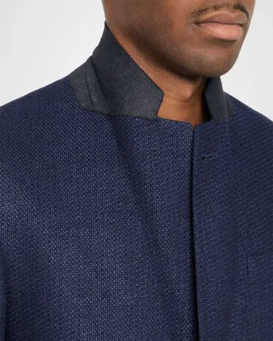 Giorgio Armani Men's Soft Textured Single-Breasted Sport Coat | Thumbnail 6 Giorgio Armani Men's Soft Textured Single-Breasted Sport Coat | Thumbnail 6