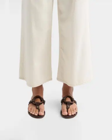 PEDRO GARCIA Pattie Leather Flat Thong Sandals | Thumbnail 2 PEDRO GARCIA Pattie Leather Flat Thong Sandals | Thumbnail 2
