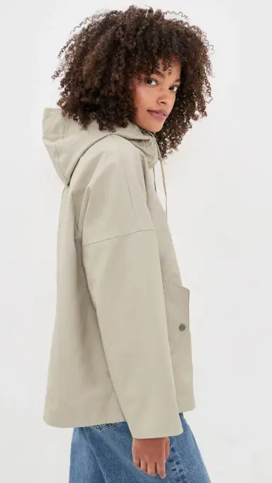Barbour Kingswood Showerproof Jacket Light Sand/Navy Gingham 8 | Thumbnail 4 Barbour Kingswood Showerproof Jacket Light Sand/Navy Gingham 8 | Thumbnail 4