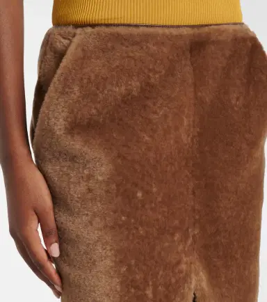 Saint Laurent Shearling pencil skirt | Thumbnail 4 Saint Laurent Shearling pencil skirt | Thumbnail 4