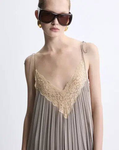 Yves Saint Laurent gathered dress in silk crepe muslin and lace | Thumbnail 2 Yves Saint Laurent gathered dress in silk crepe muslin and lace | Thumbnail 2