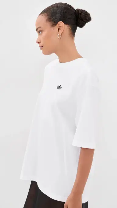 Adidas Essential Oversized Tee White | Thumbnail 4 Adidas Essential Oversized Tee White | Thumbnail 4