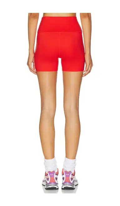 WellBeing + BeingWell WellBeing + BeingWell Flowwell Vela 3 Inch Short | Thumbnail 4 WellBeing + BeingWell WellBeing + BeingWell Flowwell Vela 3 Inch Short | Thumbnail 4