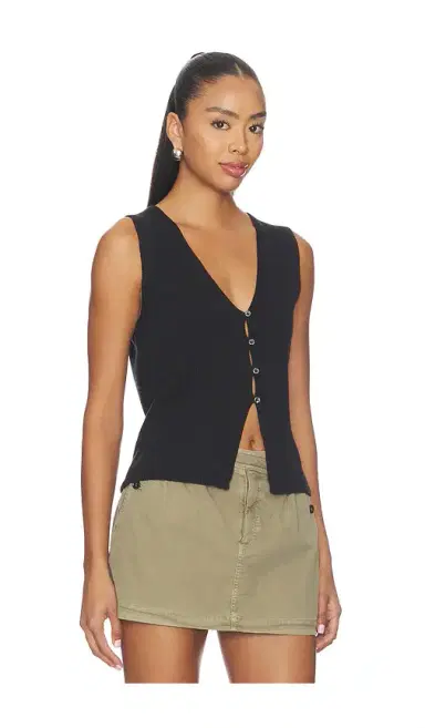 GOOD AMERICAN The Knit Vest Top | Thumbnail 3 GOOD AMERICAN The Knit Vest Top | Thumbnail 3