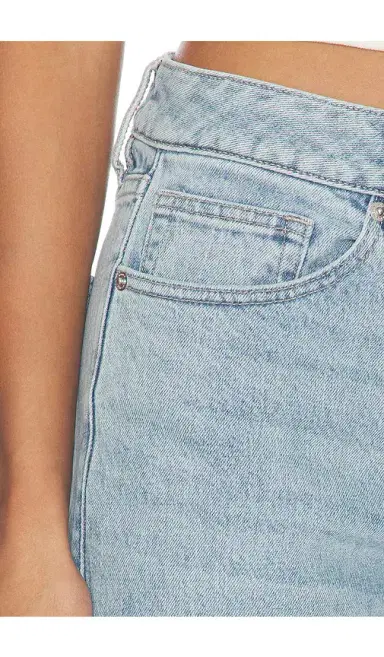Good American Good Petite 90's Jeans | Thumbnail 6 Good American Good Petite 90's Jeans | Thumbnail 6