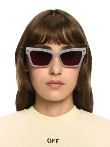 Off-White Cincinnati Sunglasses | Thumbnail 1 Off-White Cincinnati Sunglasses | Thumbnail 1