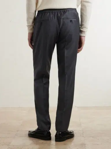 Slowear Tapered Pleated Virgin Wool Trousers - Men | Thumbnail 4 Slowear Tapered Pleated Virgin Wool Trousers - Men | Thumbnail 4
