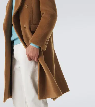 Lardini Double-breasted virgin wool coat | Thumbnail 4 Lardini Double-breasted virgin wool coat | Thumbnail 4