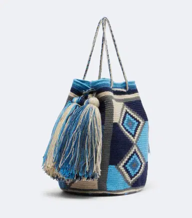 JW Anderson La Mochia Wayuu woven bucket bag | Thumbnail 3 JW Anderson La Mochia Wayuu woven bucket bag | Thumbnail 3