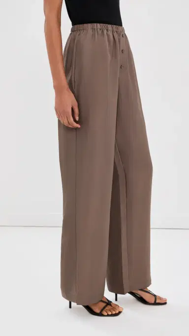 Róhe Relaxed Silk Trousers Taupe | Thumbnail 5 Róhe Relaxed Silk Trousers Taupe | Thumbnail 5