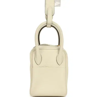 HERMÈS Hermes Mini Lindy II Cream Clemence Gold Hardware | Thumbnail 3 HERMÈS Hermes Mini Lindy II Cream Clemence Gold Hardware | Thumbnail 3