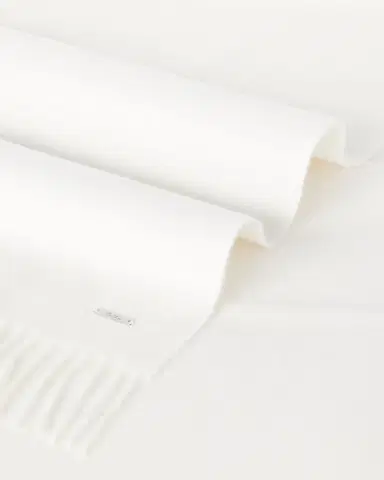 Loro Piana Cashmere Sciarpa Grande Fringe-Trim Scarf | Thumbnail 5 Loro Piana Cashmere Sciarpa Grande Fringe-Trim Scarf | Thumbnail 5