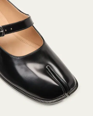 Maison Margiela Tabi Leather Mary Jane Ballerina Flats | Thumbnail 3 Maison Margiela Tabi Leather Mary Jane Ballerina Flats | Thumbnail 3