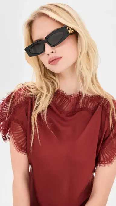 Valentino Vain Bold Sunglasses Black-Black-Grey One Size | Thumbnail 3 Valentino Vain Bold Sunglasses Black-Black-Grey One Size | Thumbnail 3